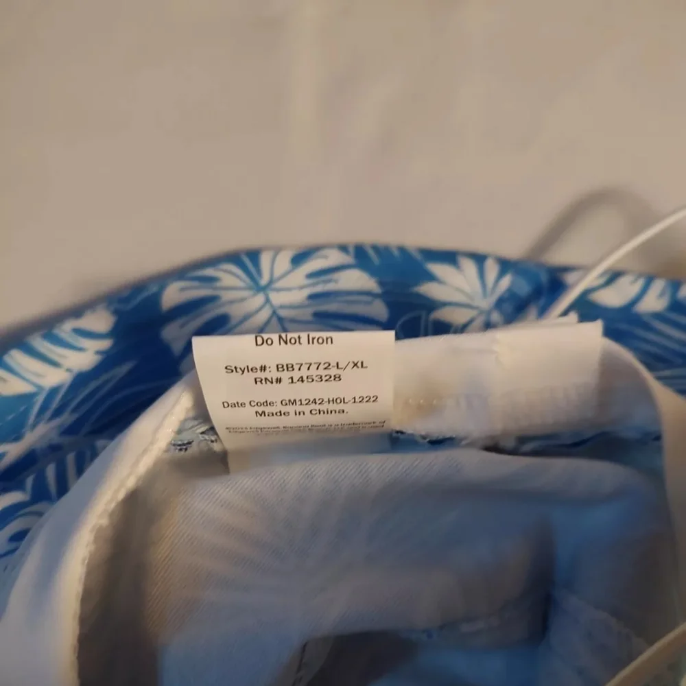 Banana Boat Bucket Hat With Drawstring For DOGS L/XL 12-16” In Blue & White